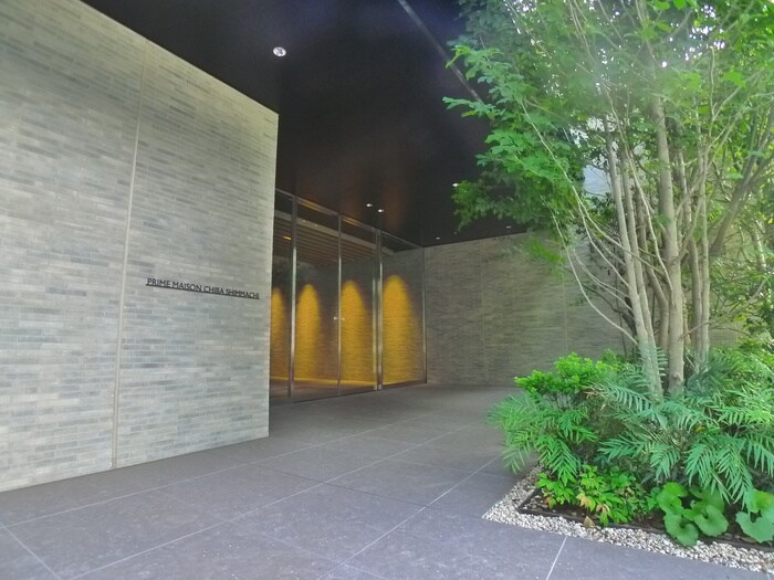 エントランス部分 プライムメゾン千葉新町