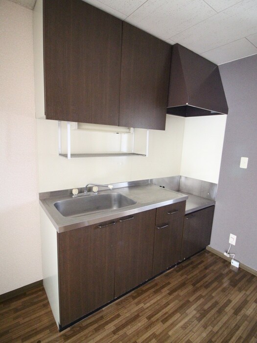 キッチン ドミ－ルＦ