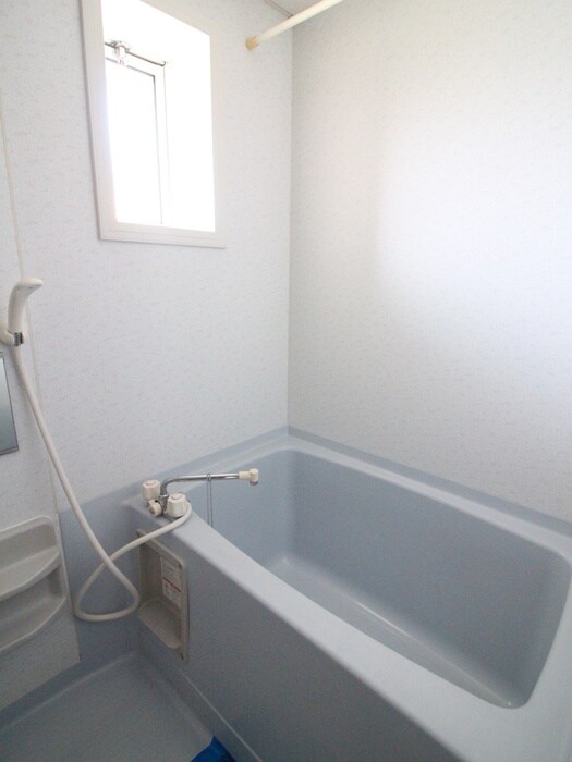 バス／シャワールーム等 ドミ－ルＦ