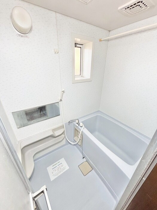 バス／シャワールーム等 ドミ－ルＦ