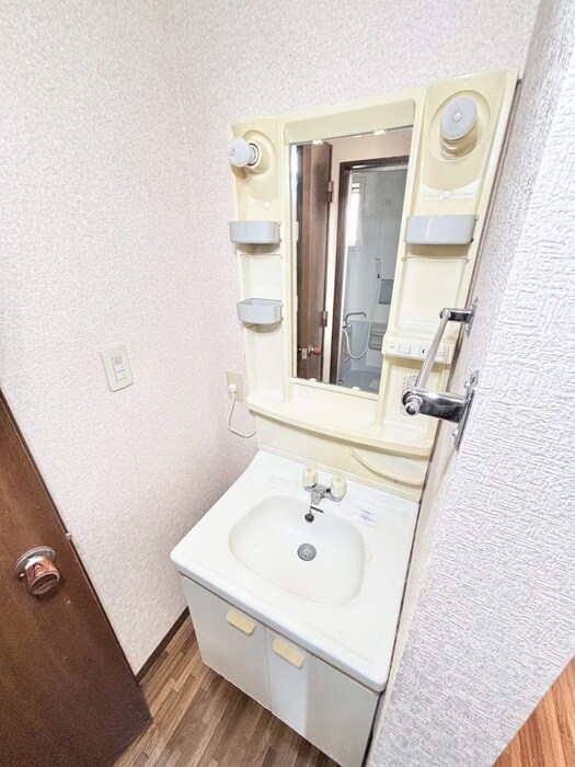 洗面 ドミ－ルＦ