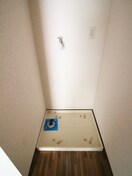 洗濯機置場 ドミ－ルＦ