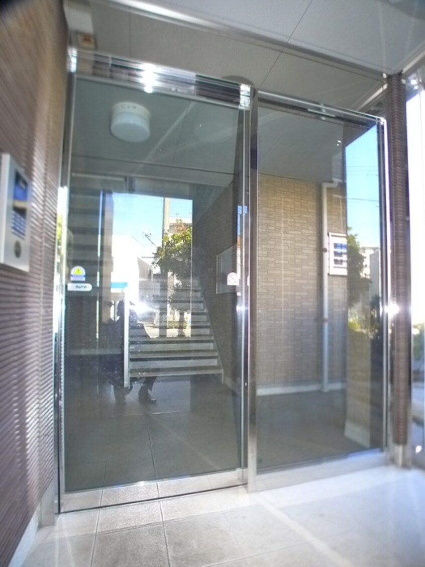 エントランス部分 クレール扇