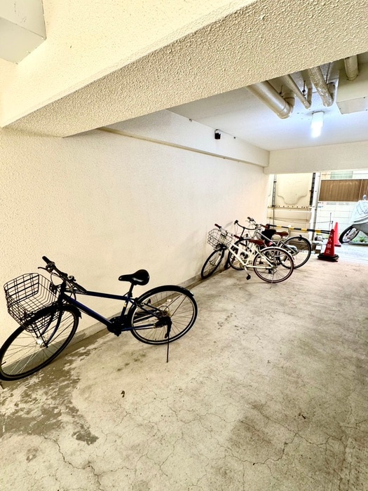 駐輪場 ルミエール