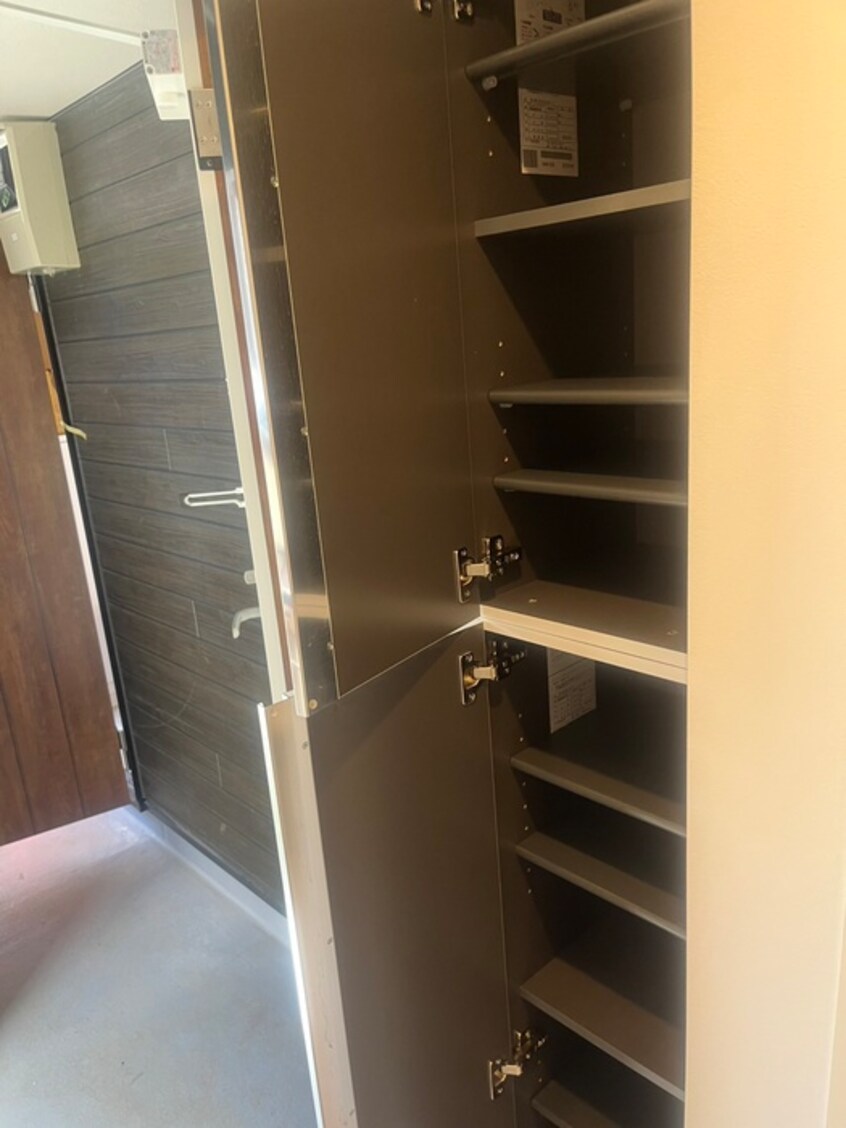 靴箱 メゾンココン久地