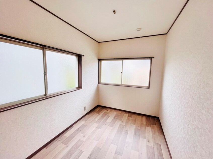 居室 サンハイツ１（新桜ヶ丘）