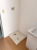 洗濯機置場 新・葉山庭園住宅