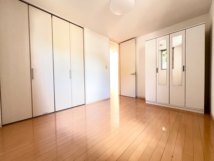 居室 新・葉山庭園住宅