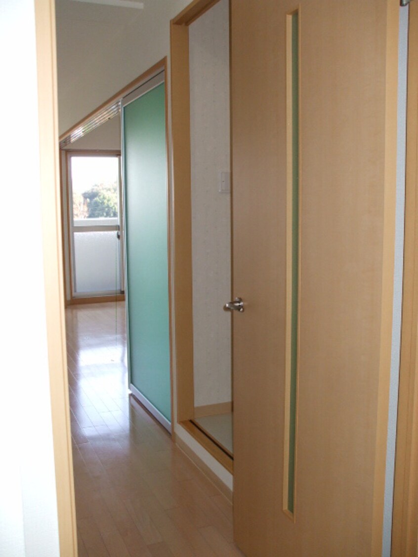 廊下 アプリコットハウス