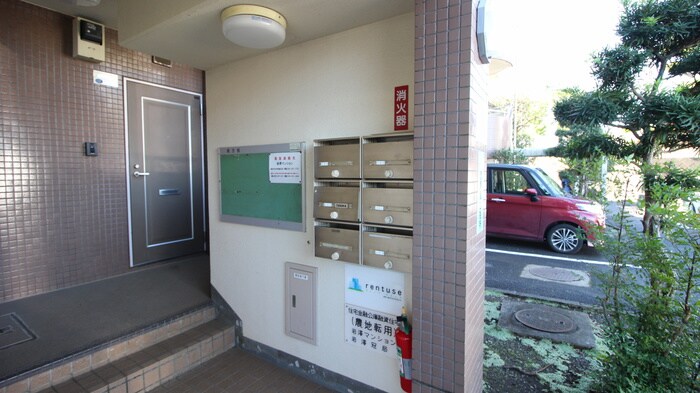 エントランス部分 岩澤マンション