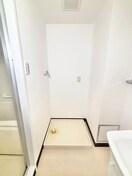 洗濯機置場 岩澤マンション