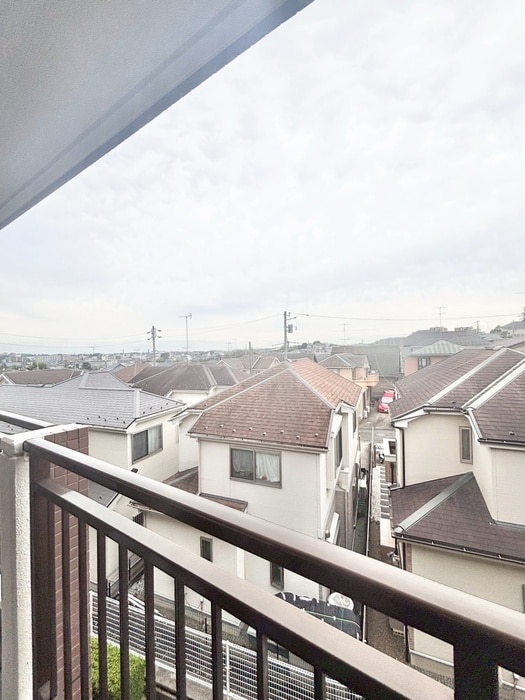 室内からの展望 岩澤マンション