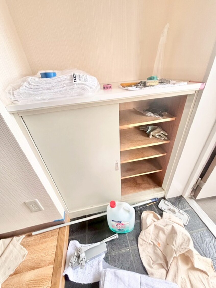 靴箱 岩澤マンション