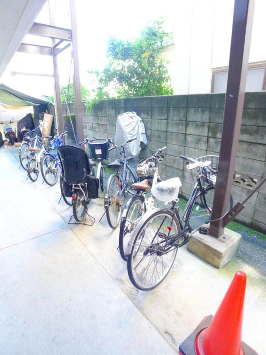 駐輪場 前田第２マンション