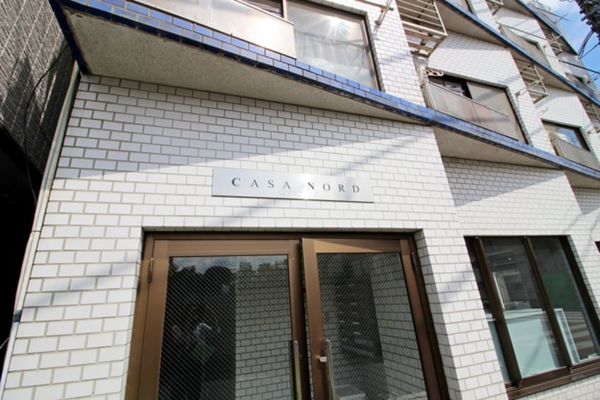 エントランス部分 カーザノルド