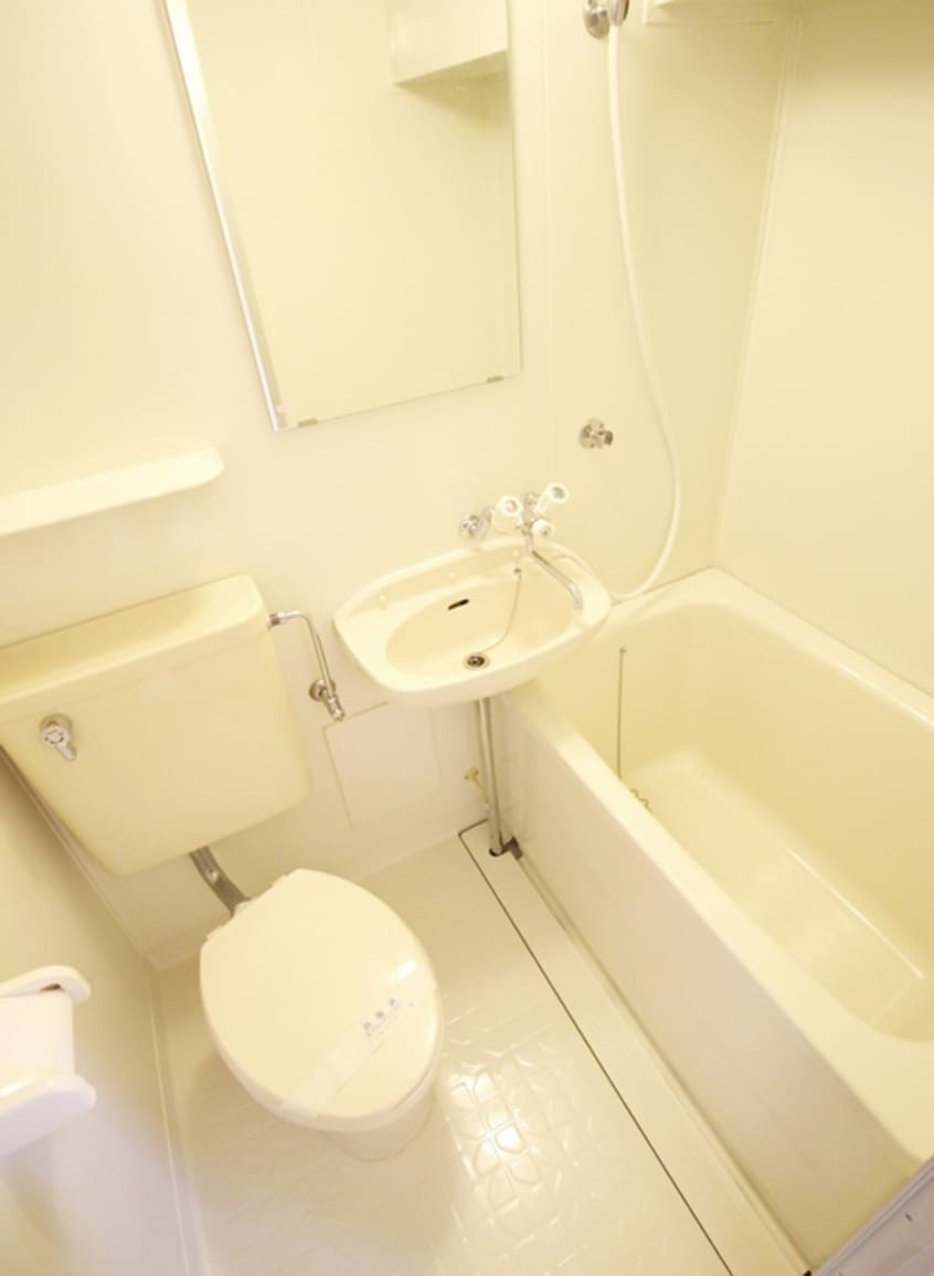 バス／シャワールーム等 カーザノルド