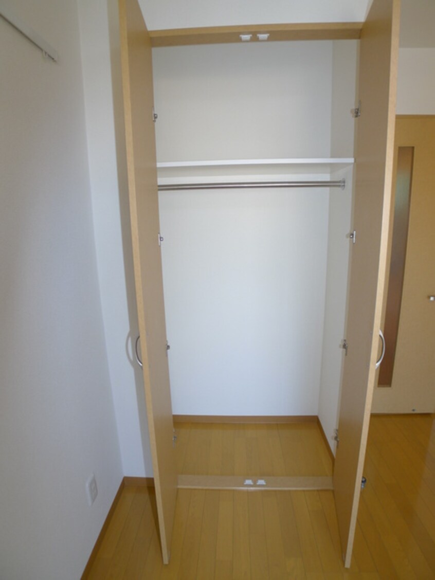 収納 レジディア南行徳