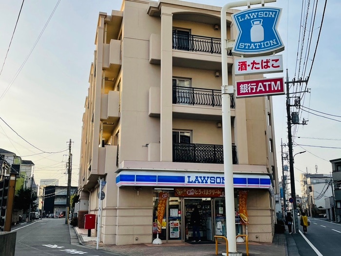 ローソン 練馬豊玉中二丁目店(コンビニ)まで227m アズ－ル沼袋
