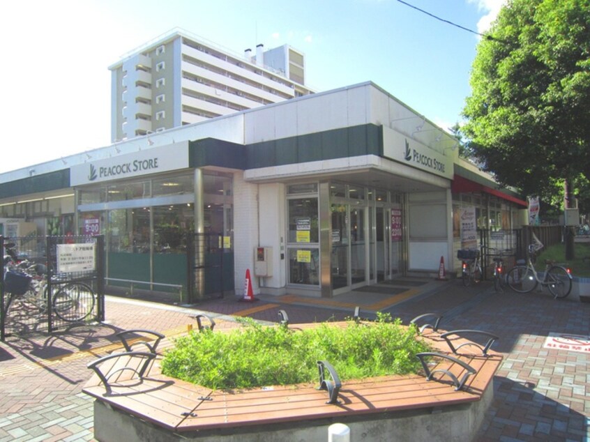 ピーコックストア大島店(スーパー)まで284m CREVISTA大島Ⅰ(707)