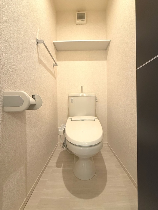 バス／シャワールーム等 HABITATION