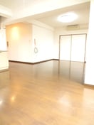 居室 フトウ自動車ビル