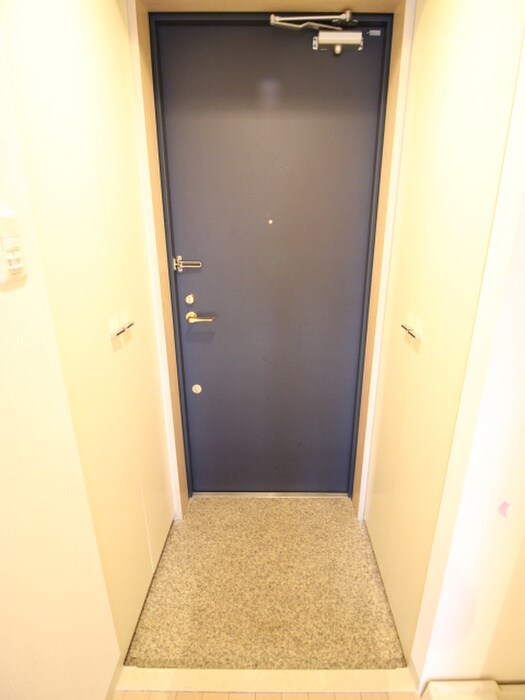 玄関 タキミハウス渋谷