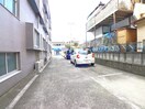 駐車場 コート・トライアングル