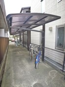 駐輪場 イーストヒルズ