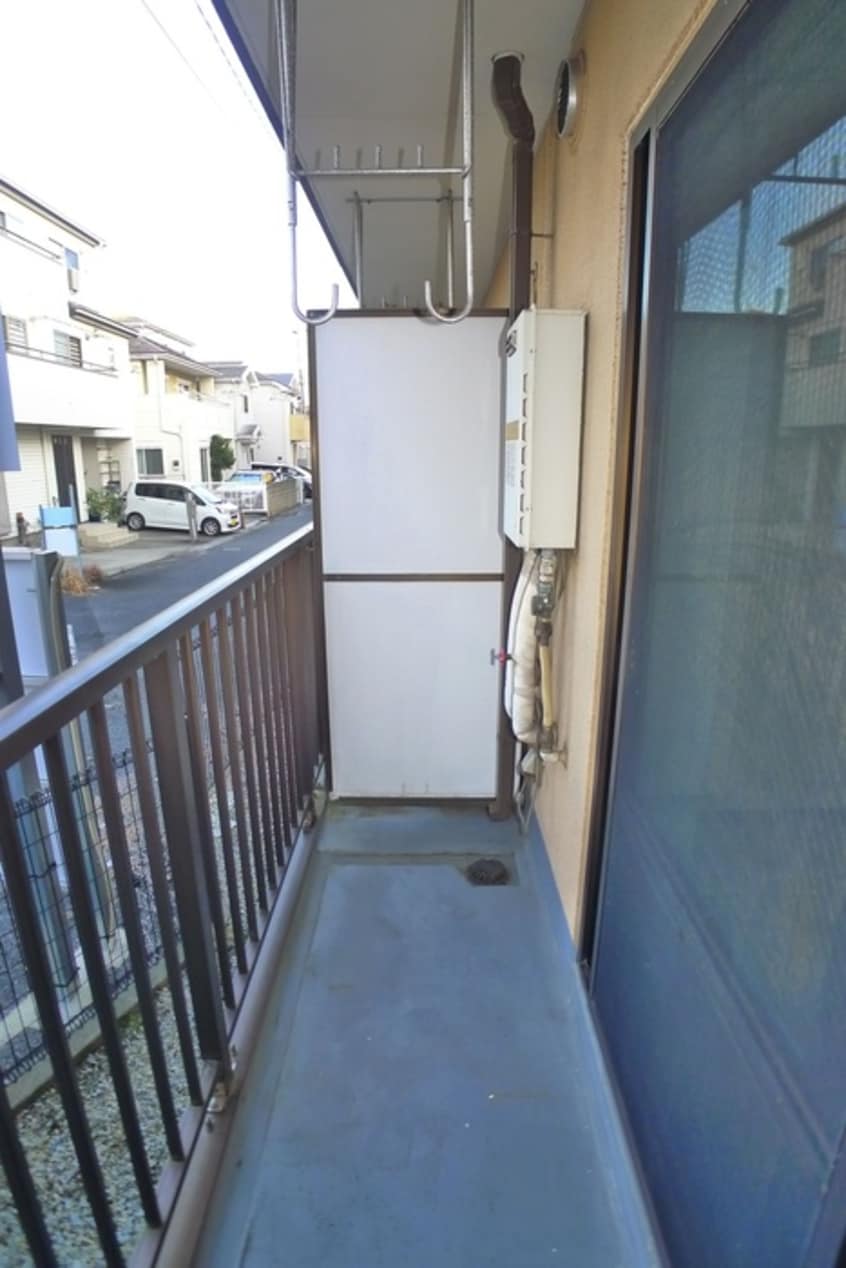 ベランダ・バルコニー イーストヒルズ