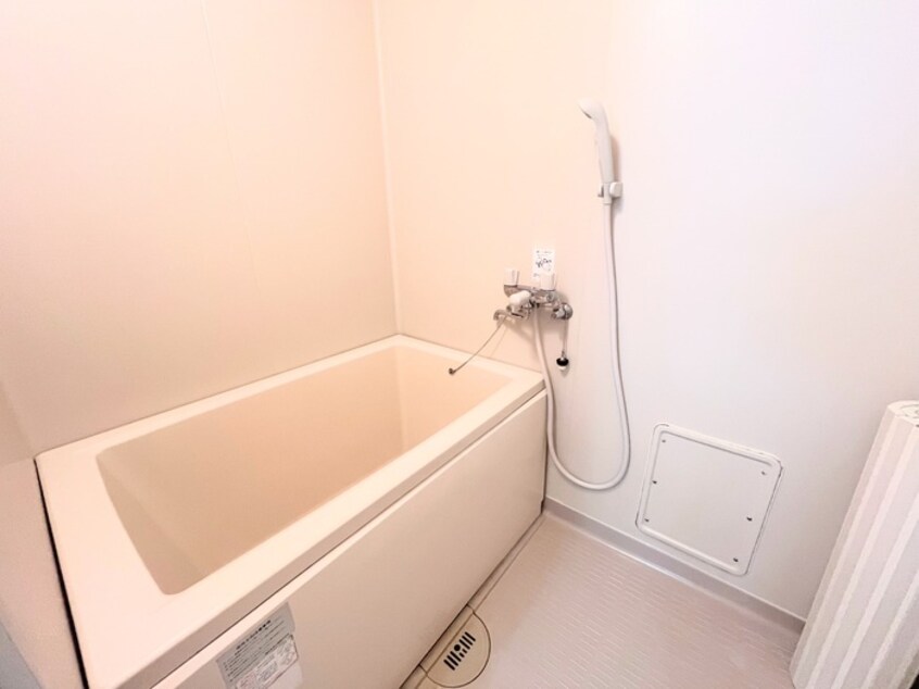 バス／シャワールーム等 イルカコート