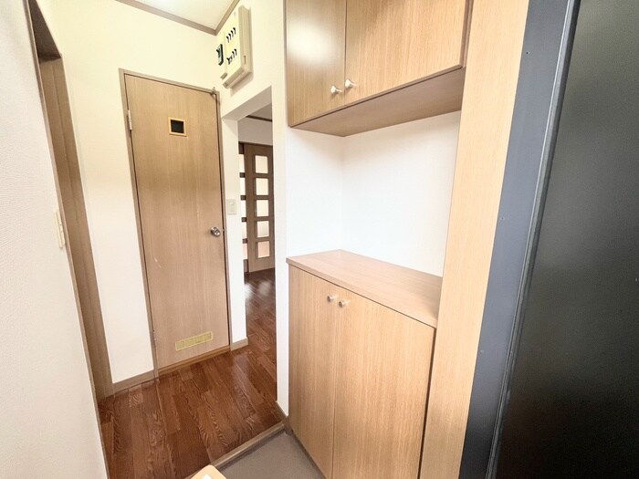 靴箱 イルカコート