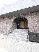 エントランス部分 グエル・サカエ赤堤