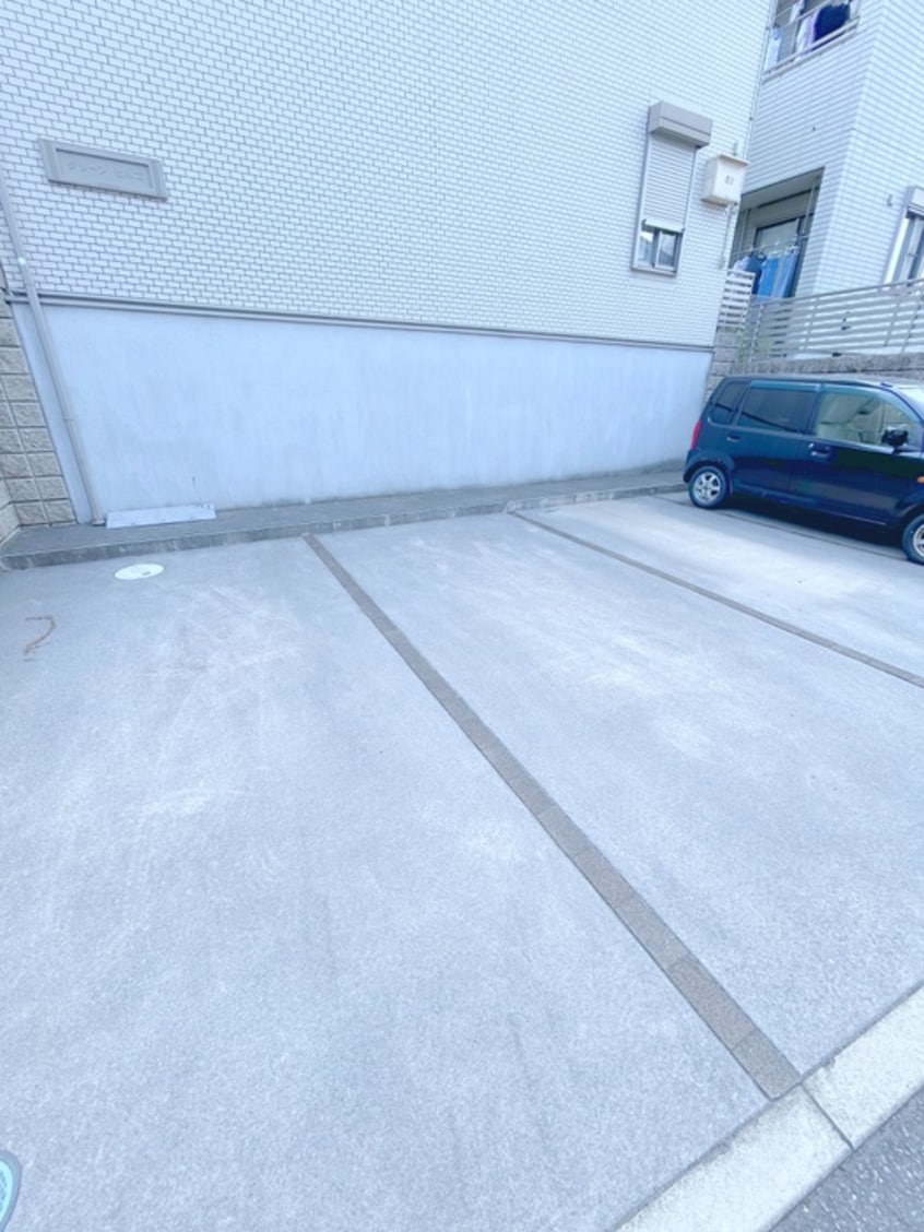 駐車場 グリーンヒルズ