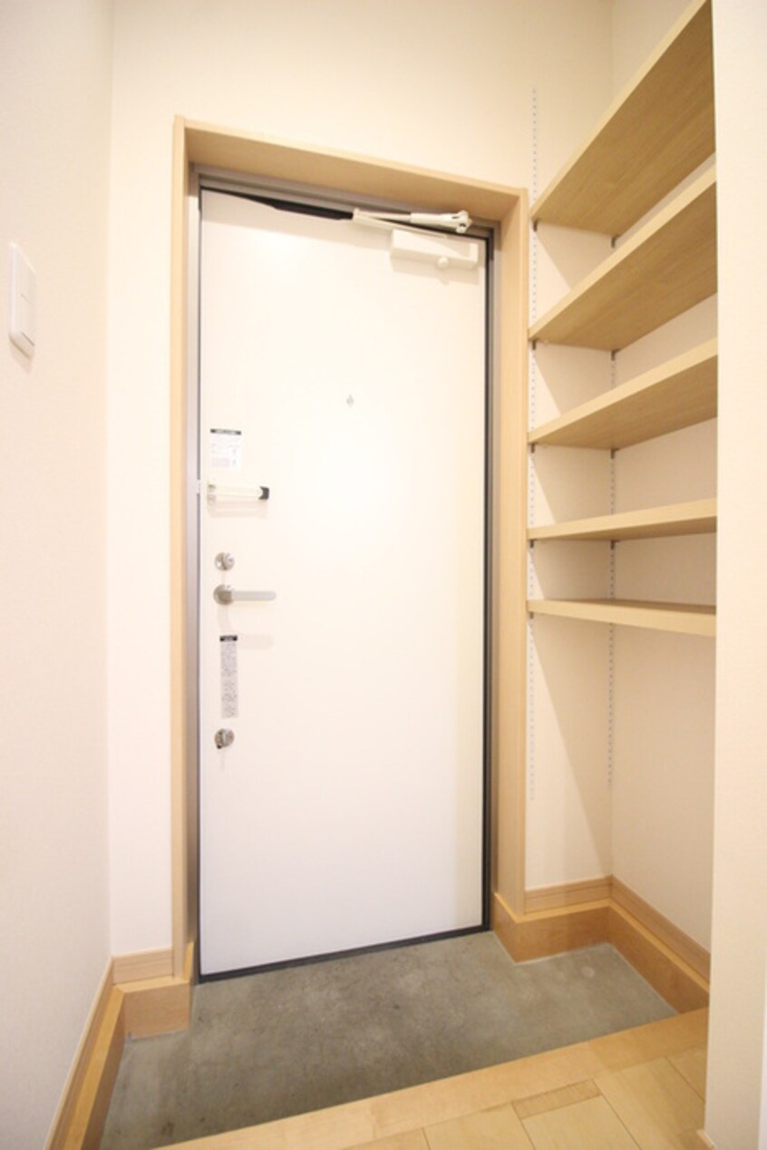 玄関 スカイアドレス