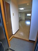 玄関 ハーベストビル