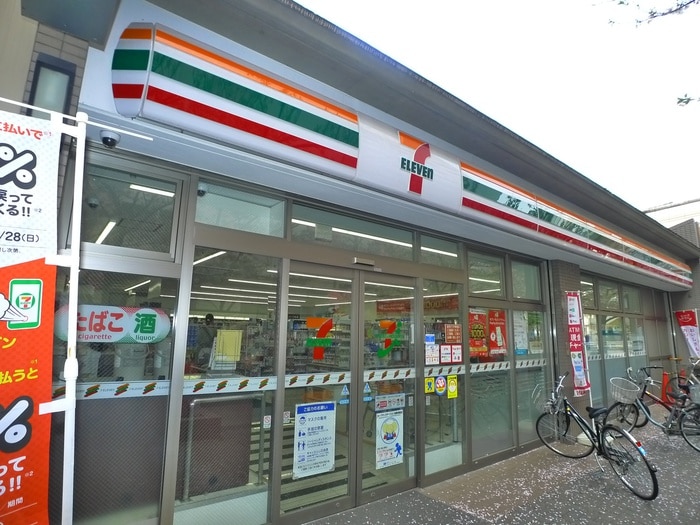 セブンイレブン(コンビニ)まで393m スカイピア平井A棟