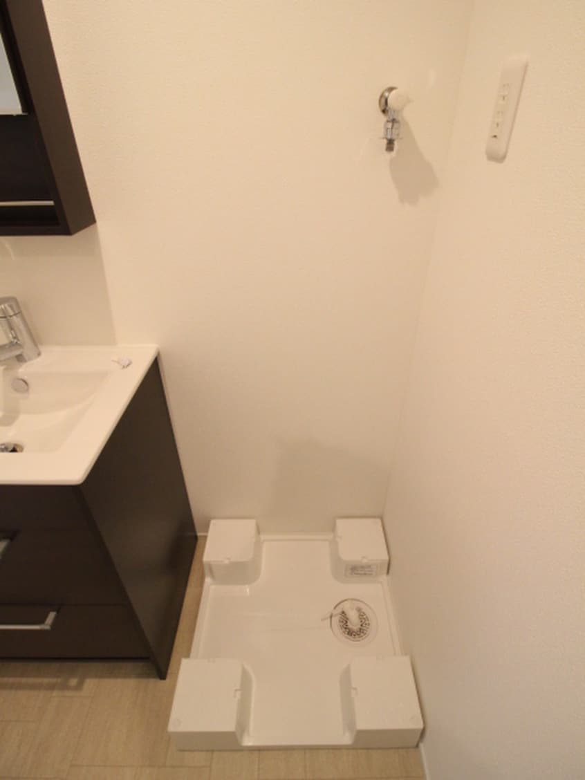 洗濯機置場 Cortile Kamikitazawa