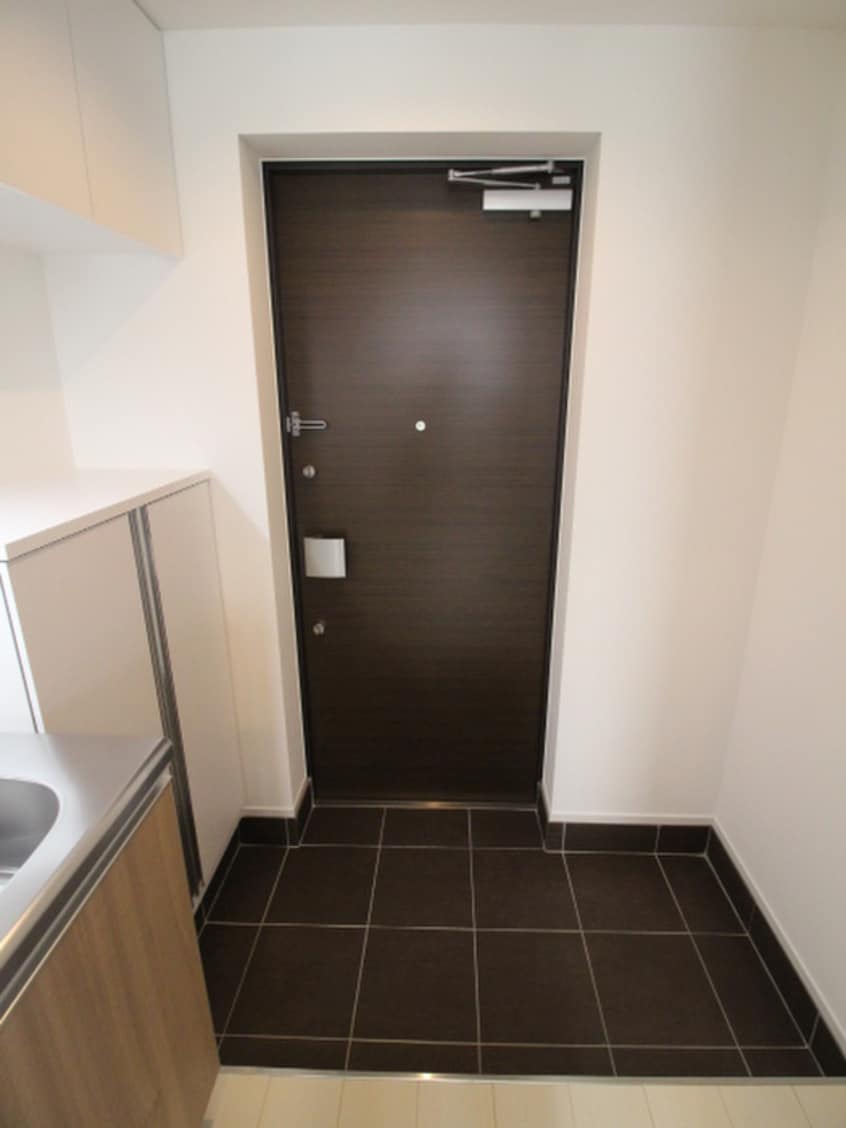 玄関 Cortile Kamikitazawa