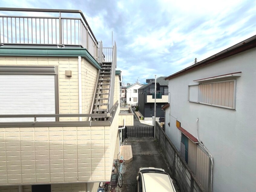室内からの展望 ム－ンシャトル