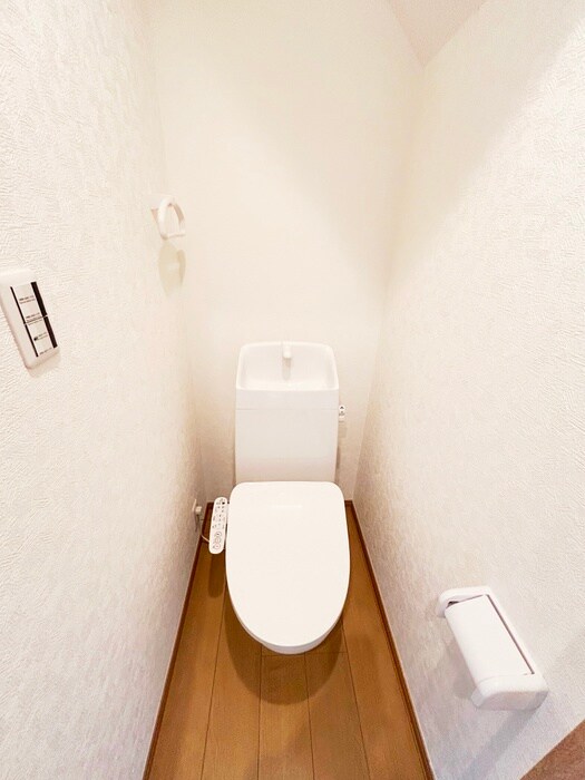 トイレ Dimora安行領根岸