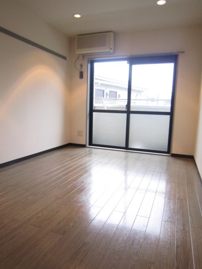 室内からの展望 スピティ落合