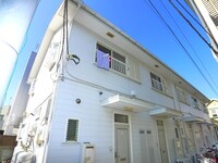 メゾンウィステリア