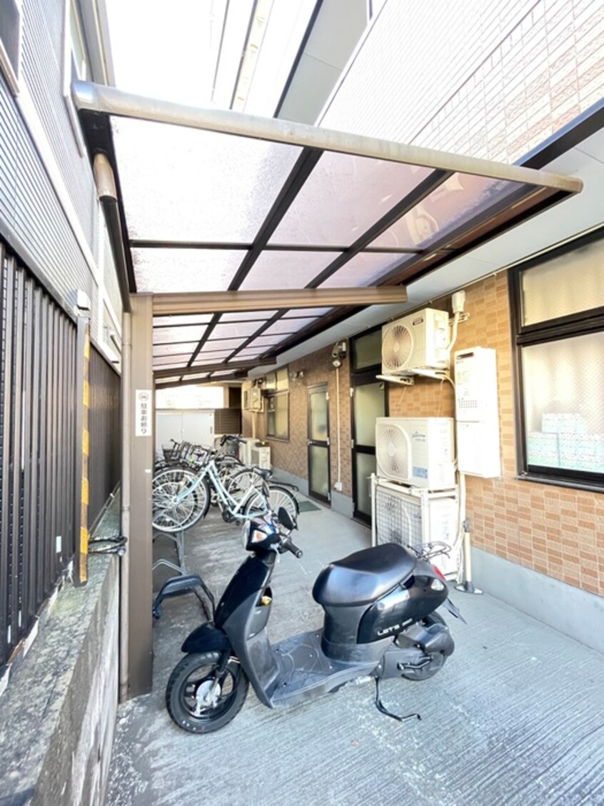 駐輪場 ライフモリ６号館