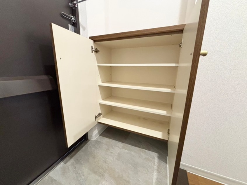 靴箱 ｵｰｷｯﾄﾞﾚｼﾞﾃﾞﾝｽ港北綱島ｲｰｽﾄ