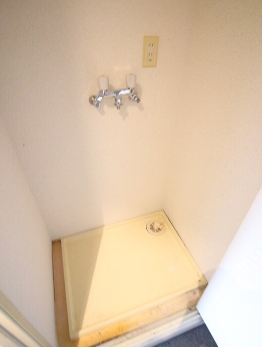 洗濯機置場 ヴィラ・エムロ－ド