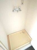 洗濯機置場 ヴィラ・エムロ－ド