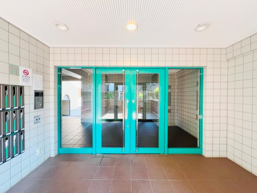 エントランス部分 Ｔｓ ｇａｒｄｅｎ稲城