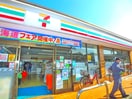 セブンイレブン(コンビニ)まで350m アーバハイツ六町１号館