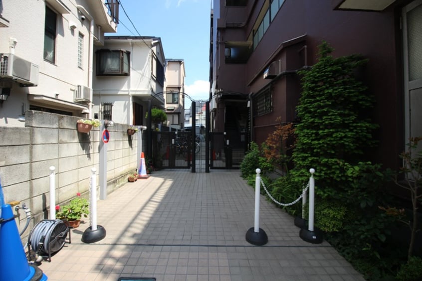 エントランス部分 コーポ橘(304)