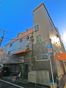 アリックスビルの外観